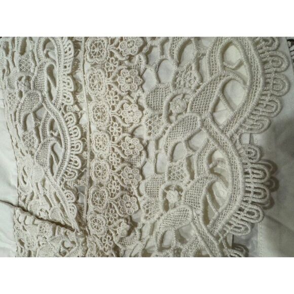 Loft Crochet Cream Shorts Sz 2 - Picture 6 of 6